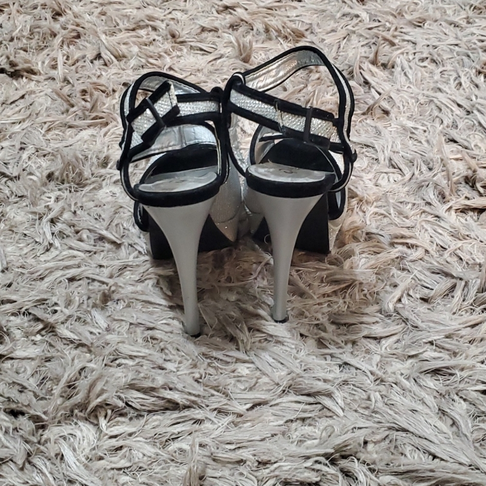 Qupid black and silver shoes - Picture 2 of 5